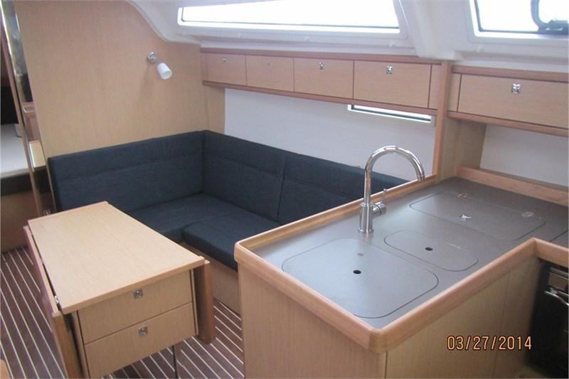 Book yachts online - False - Bavaria Cruiser 37 (3Cab) - Prima - rent