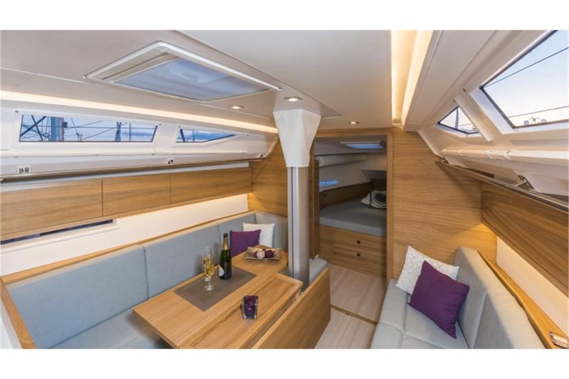 Book yachts online - False - Salona 38 Performance (3cab) - Bel mare - rent