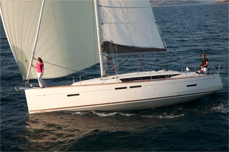Book yachts online - False - Sun Odyssey 419 (3Cab) - Espresso - rent