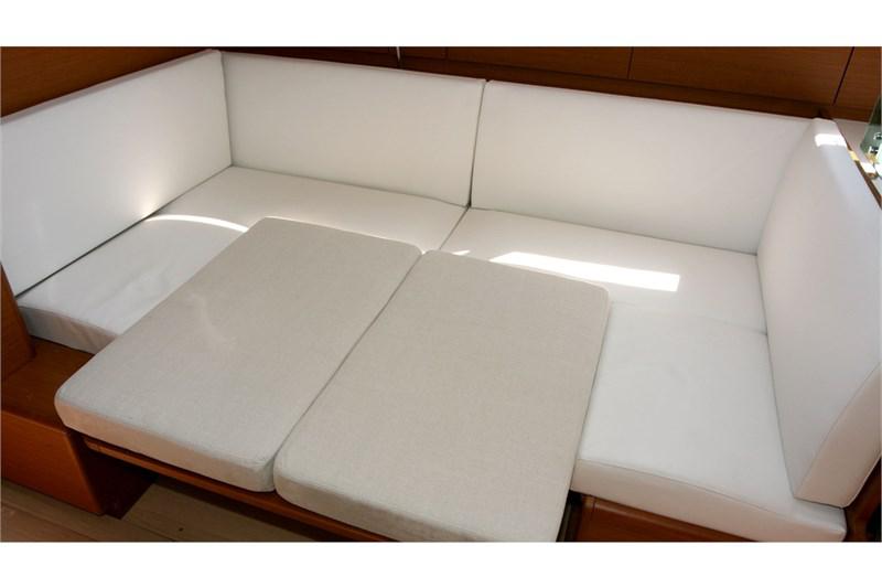 Book yachts online - False - Sun Odyssey 419 (3Cab) - Happy Welcome - rent