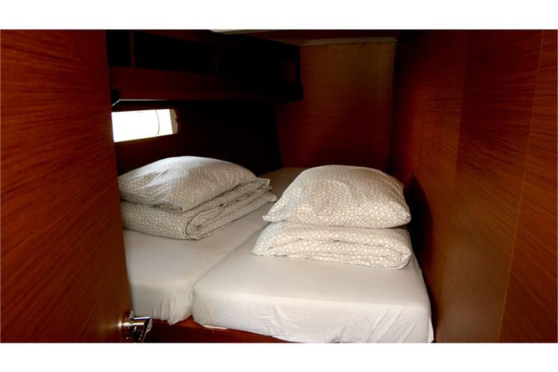 Book yachts online - False - Sun Odyssey 479 (4Cab) - Perla - rent