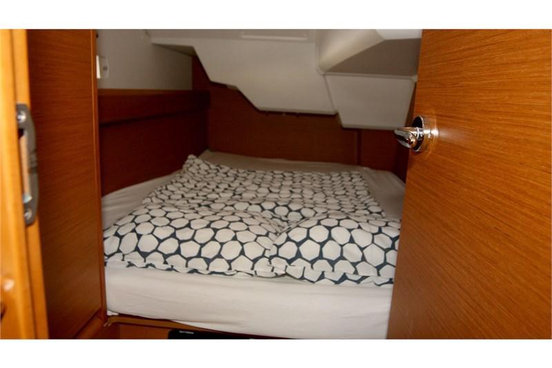 Book yachts online - False - Sun Odyssey 389 (3Cab) - Tequila Sunrise - rent