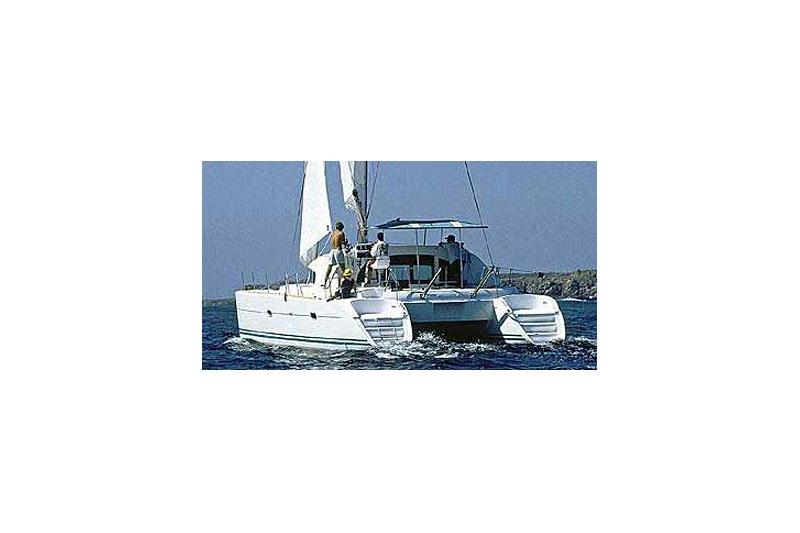Book yachts online - False - Lagoon 380 (4Cab) - Brut de pomme - rent