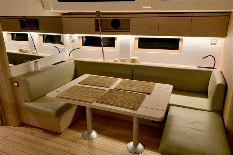 Book yachts online - False - Oceanis 51.1 (5Cab) - Lima - rent