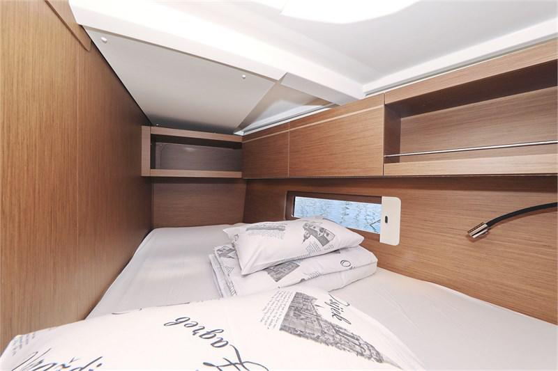 Book yachts online - False - Oceanis 46.1 (5Cab) - Rocket - rent
