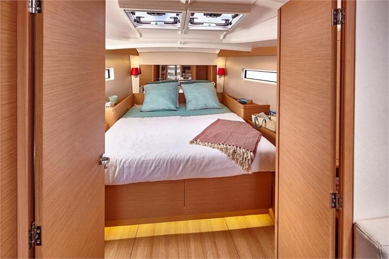 Book yachts online - False - Sun Odyssey 440 (3cab) - Blu - rent