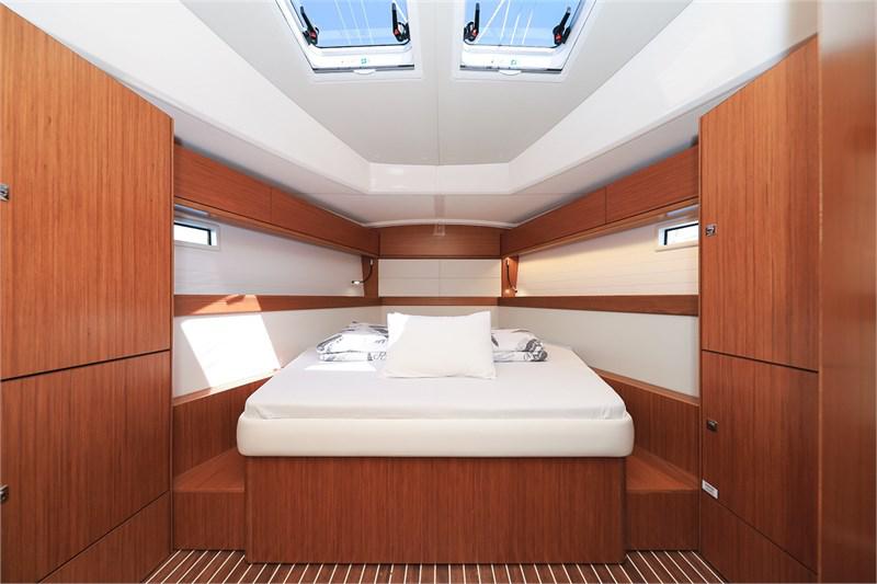Book yachts online - False - Bavaria Cruiser 46 (3Cab) Style - Hana - rent