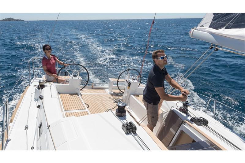 Book yachts online - False - Oceanis 38.1 (3Cab) - Tena - rent
