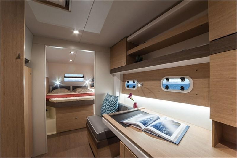 Book yachts online - False - Bali 4.3 (4+2Cab) - moonlight - rent