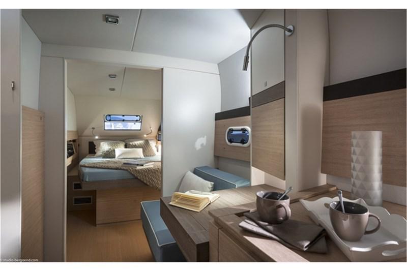 Book yachts online - False - Bali 4.3 (4+2Cab) - moonlight - rent
