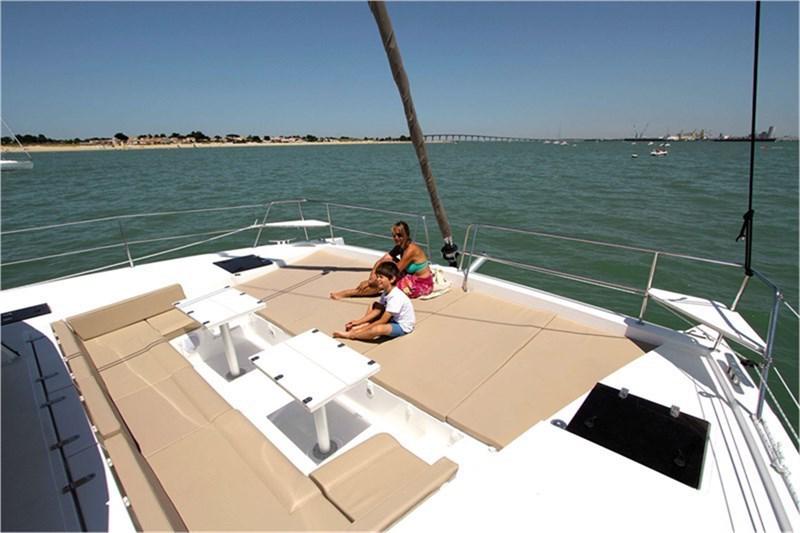 Book yachts online - False - Bali 4.3 (4+2Cab) - moonlight - rent