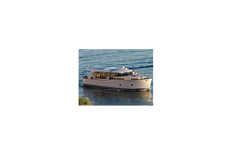 Book yachts online - False - Greenline 40 - Lady Elma - rent