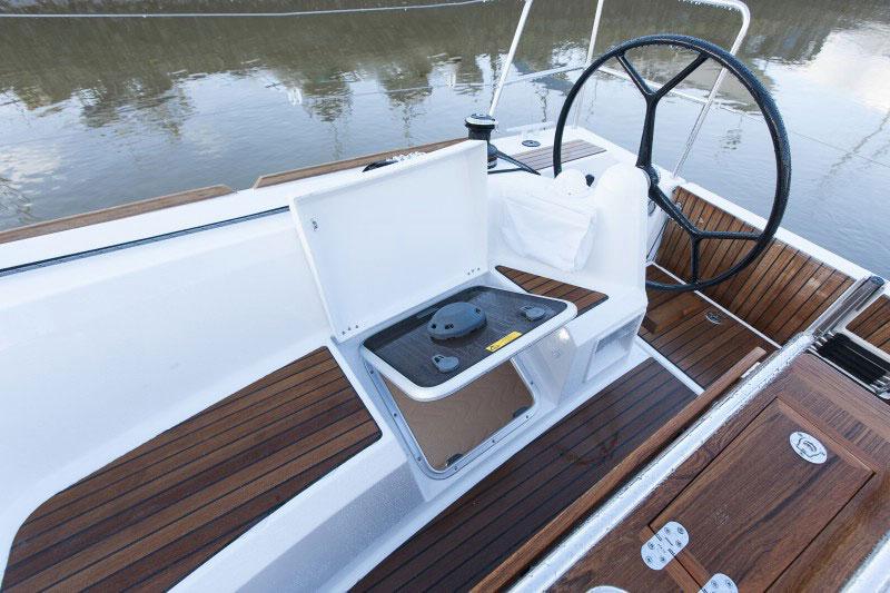 Book yachts online - False - Sun Odyssey 349 (3Cab) - Popeye - rent