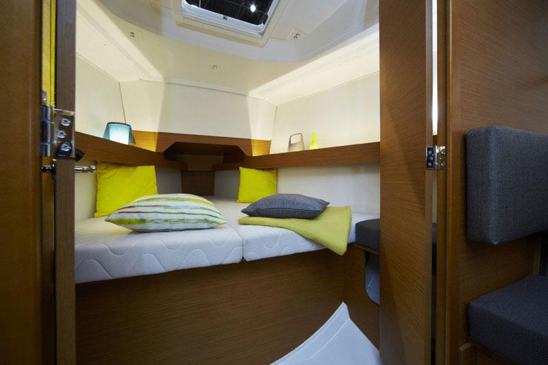 Book yachts online - False - Sun Odyssey 349 (3Cab) - Popeye - rent
