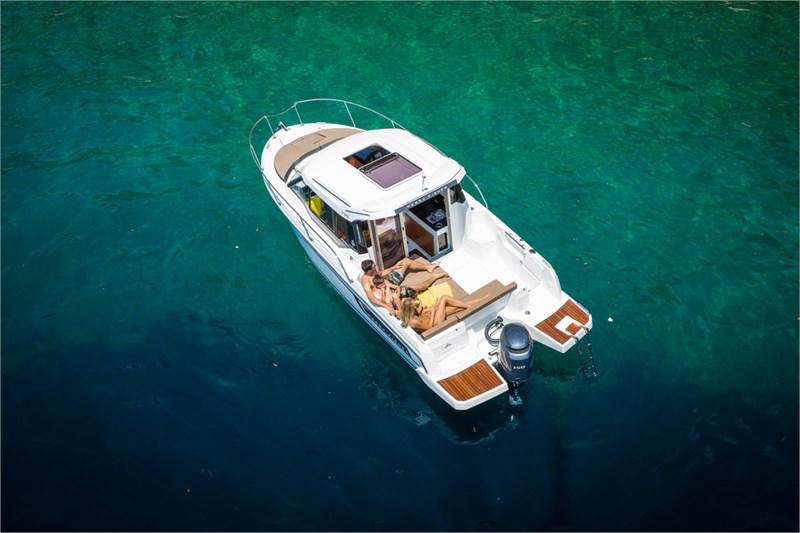 Book yachts online - False - Merry Fisher 795 - Tena - rent