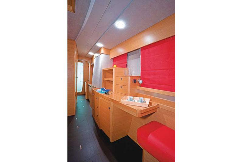 Book yachts online - False - Catana 50 (4Cab) - bella donna 7 - rent