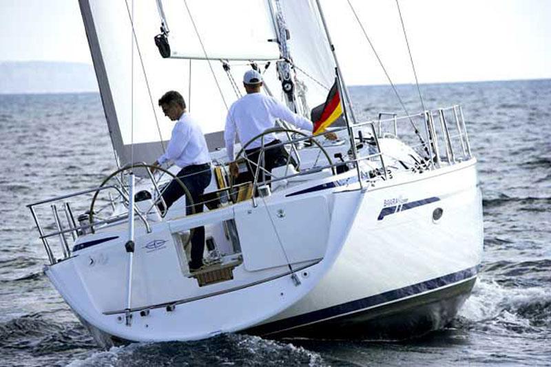 Book yachts online - False - Bavaria 43 Cruiser (3Cab) - Mariposa - rent