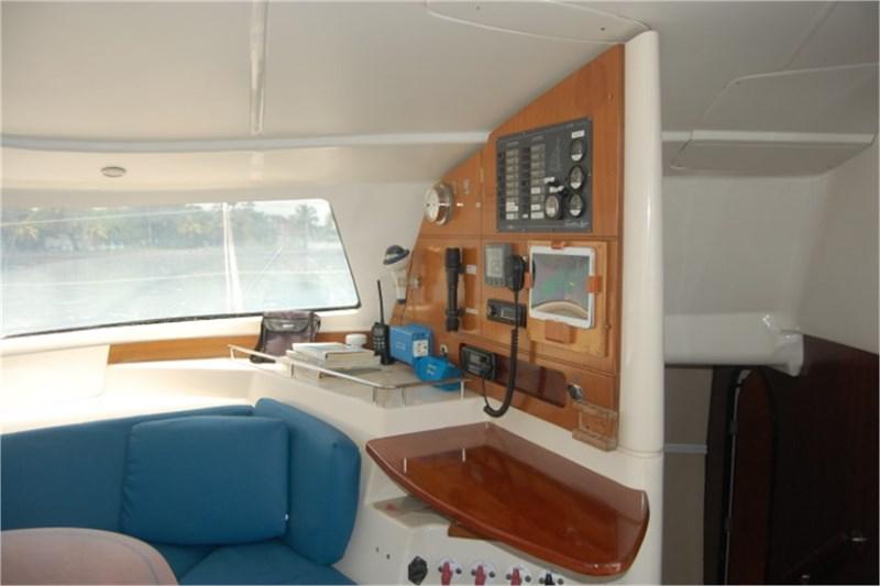 Book yachts online - False - LAVEZZI 40 (4Cab) - Alboran Kupela (Cienfuegos) - rent