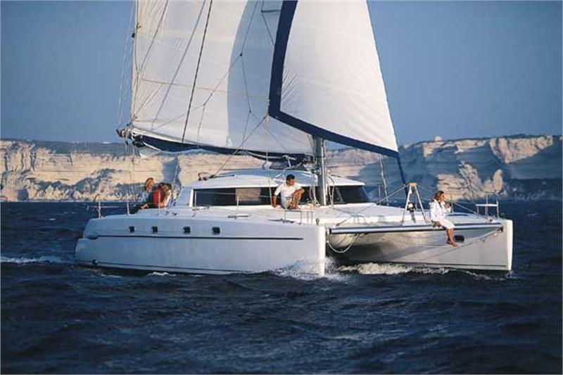 Book yachts online - False - Belize 43 (4Cab) - Piropo (Mallorca/La Lonja) - rent