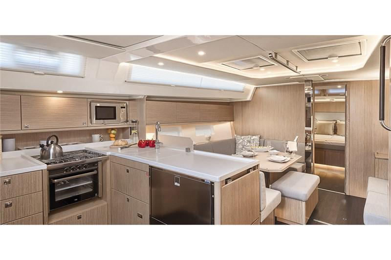 Book yachts online - False - Bavaria C45 (5Cab) - Bella - rent