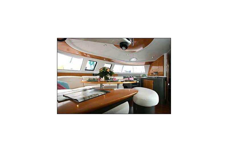 Book yachts online - False - Belize 43 (4Cab) -  Alboran Piropo (Cienfuegos) - rent
