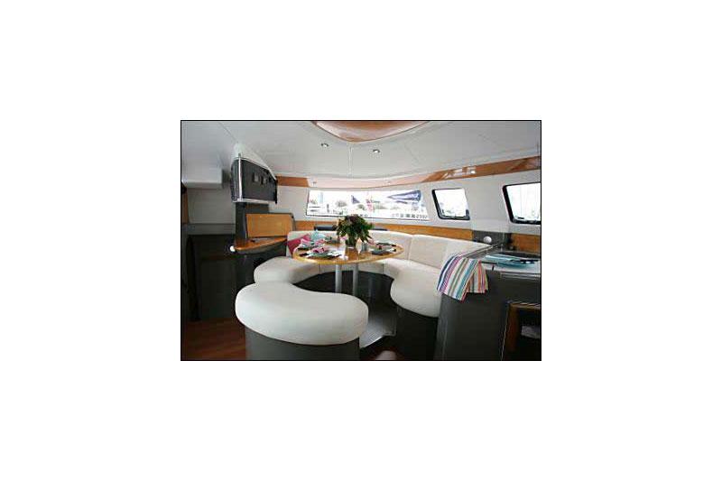Book yachts online - False - Belize 43 (4Cab) -  Alboran Piropo (Cienfuegos) - rent