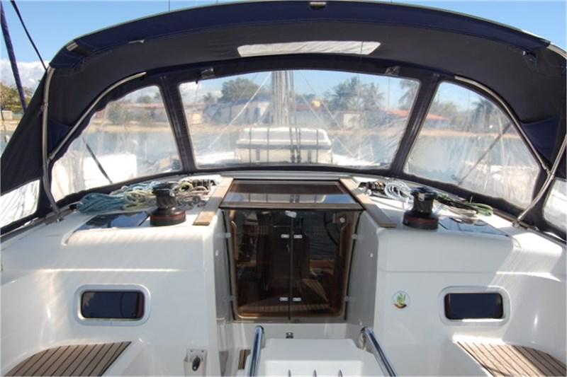 Book yachts online - False - Sun Odyssey 519 (5Cab) - Alboran Champagne - rent