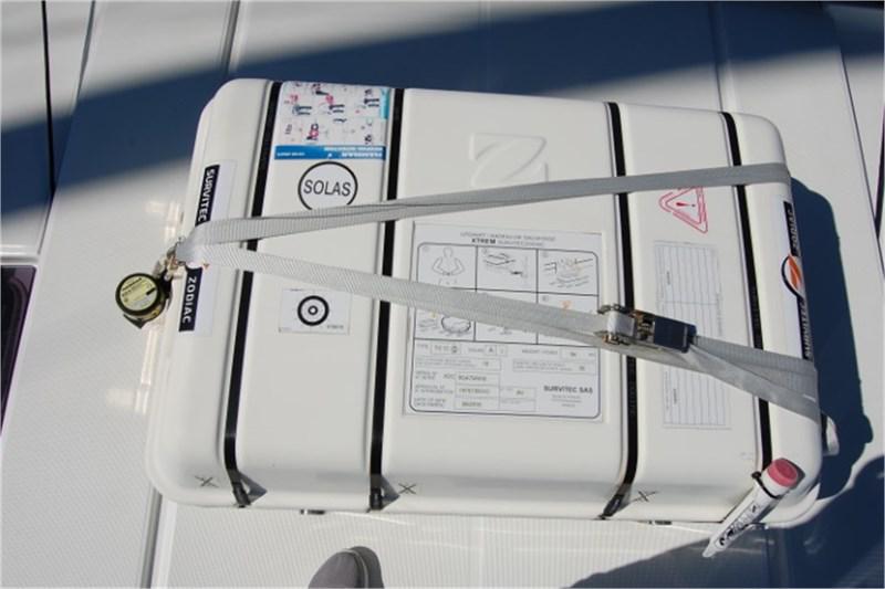 Book yachts online - False - Sun Odyssey 519 (5Cab) - Alboran Champagne - rent