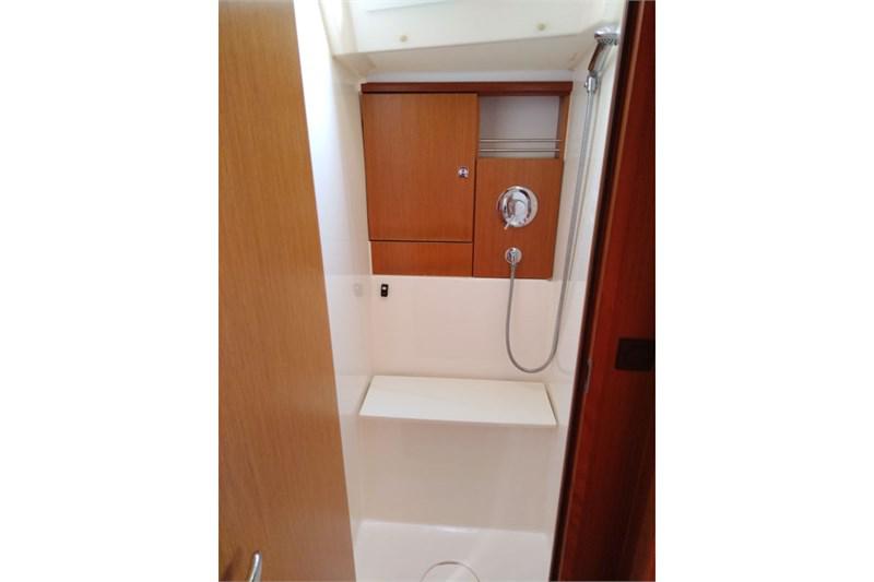 Book yachts online - False - Bavaria Cruiser 46 (4Cab) - MOJITO - rent