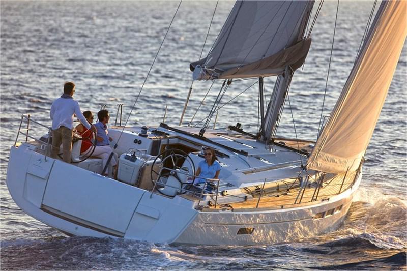 Book yachts online - False - Sun Odyssey 519 (5Cab) - Alboran Champagne (Radazul) - rent