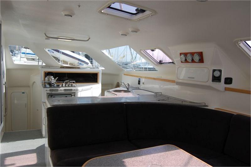 Book yachts online - False - Voyage 440 (4Cab) - Alboran Ron Punch (Mallorca/La Lonja) - rent