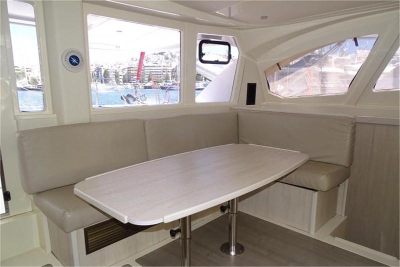 Book yachts online - False - Leopard 44 (4Cab) - La Luna (Mallorca/La Lonja) - rent