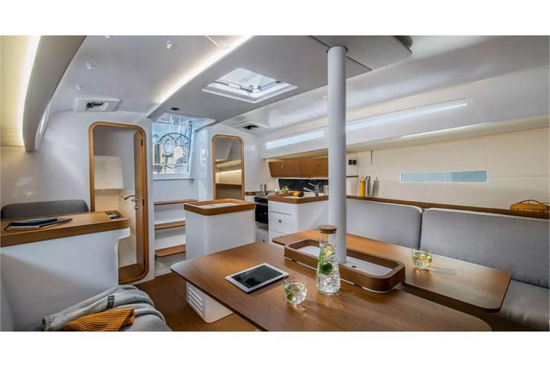 Book yachts online - False - First 36 (3Cab) - Mana - rent