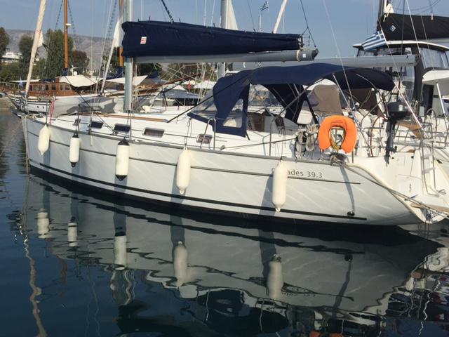 Book yachts online - sailboat - Cyclades 39 - Theodosios - rent