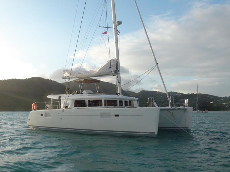 Book yachts online - catamaran - Lagoon 450 - Zlata - rent