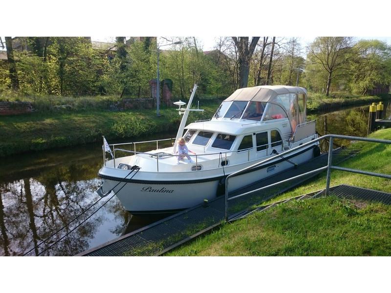 Book yachts online - motorboat - Linssen Grand Sturdy 350 AC - Paulina (Sa) - rent