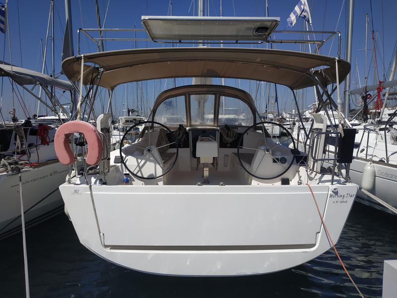 Book yachts online - sailboat - Dufour 382 GL - Morning Star - rent