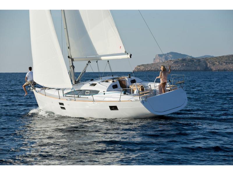 Book yachts online - sailboat - Elan 40 Impression - Evita - rent