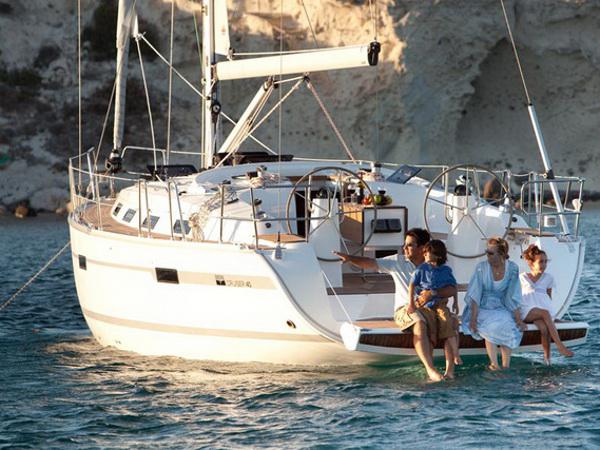 Book yachts online - sailboat - Bavaria Cruiser 40 - STAR FABIAN - rent