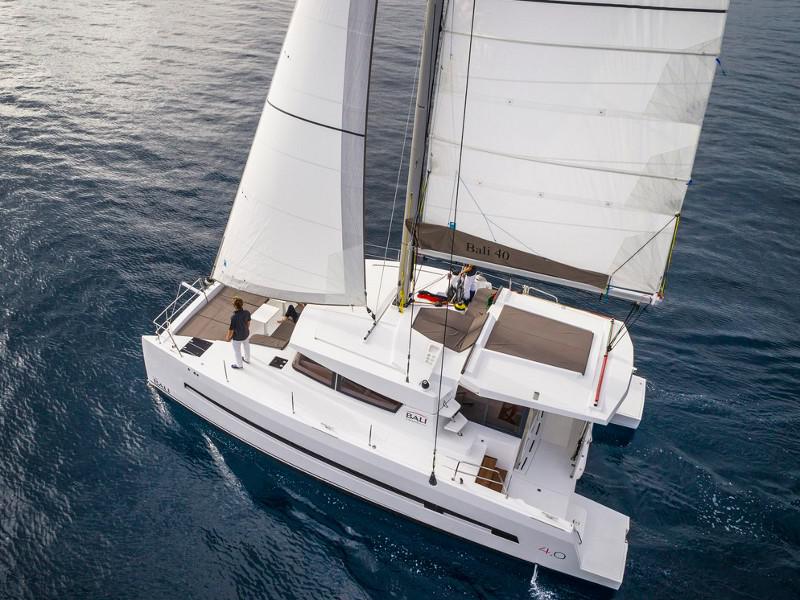 Book yachts online - catamaran - Bali 4.0 - EC- B40-17-CR - rent