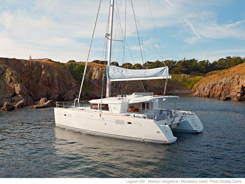 Book yachts online - catamaran - Lagoon 450 - Beagle - rent