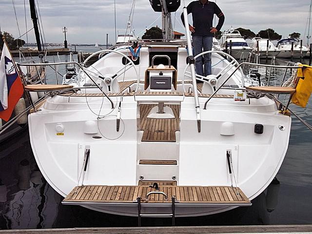 Book yachts online - sailboat - Elan 444 Impression - Alex - rent