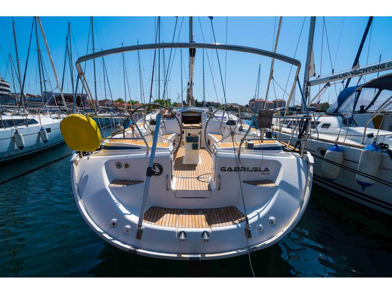 Book yachts online - sailboat - Bavaria 50 Cruiser - Gabrijela (sails 2013 ) - rent