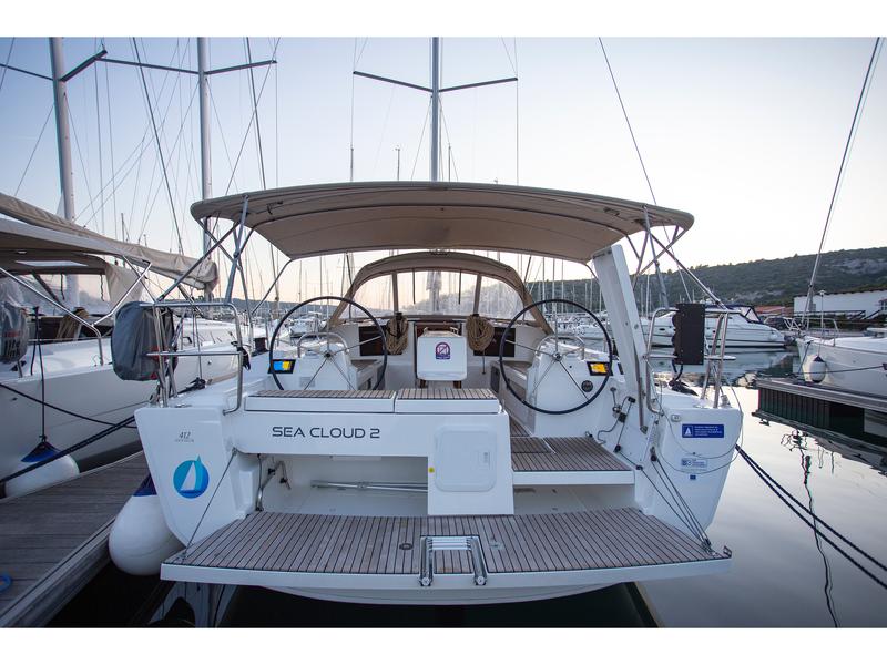 Book yachts online - sailboat - Dufour 412 Grand large - Sea cloud 2 - rent