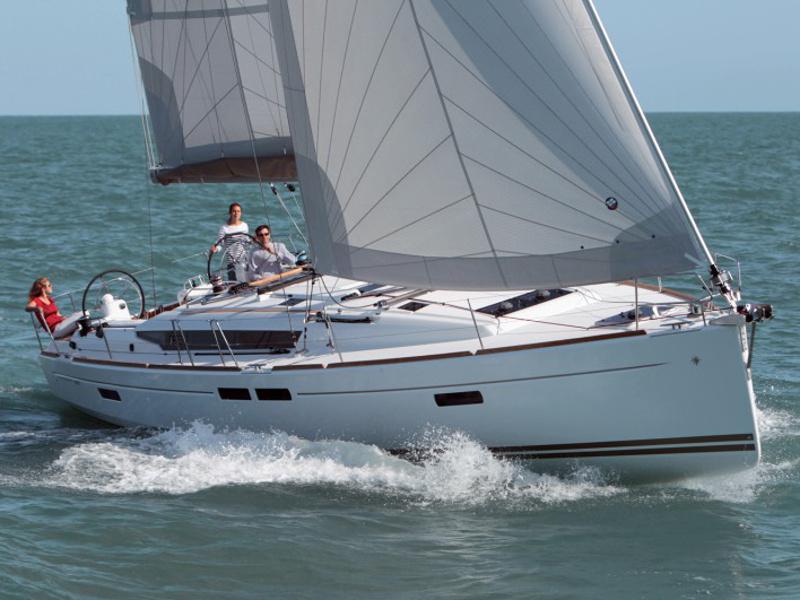 Book yachts online - sailboat - Sun Odyssey 469 - Hvar - rent