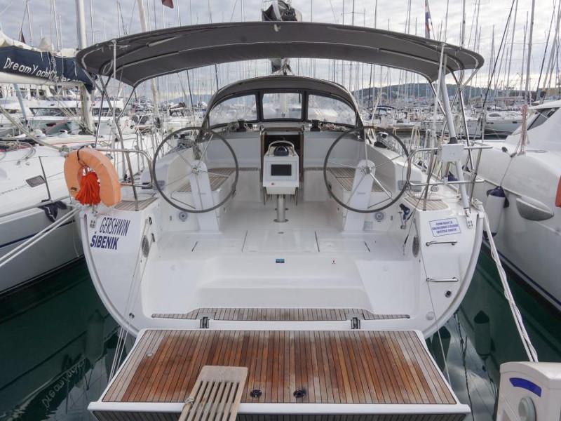 Book yachts online - sailboat - Bavaria Cruiser 46 - Gershwin - rent