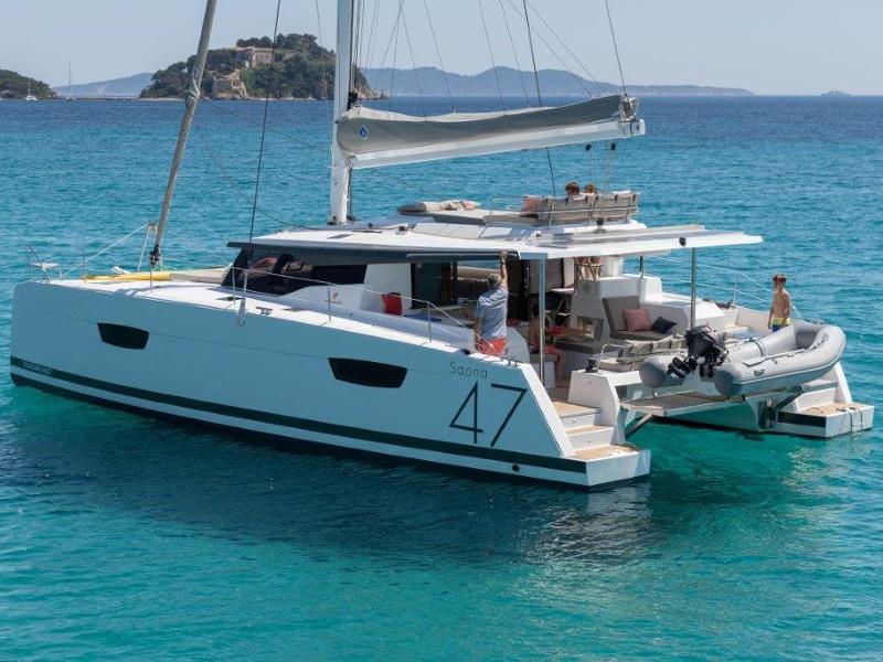 Book yachts online - catamaran - Saona 47 - Arisare - rent
