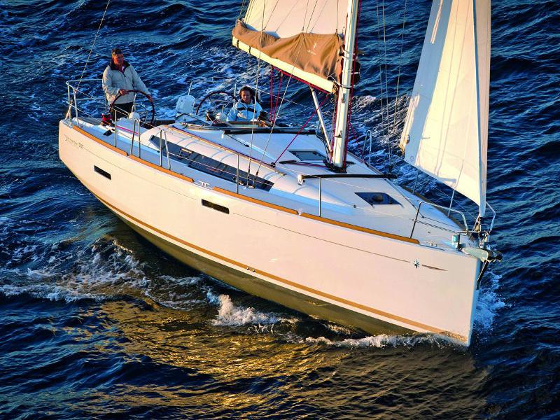 Book yachts online - sailboat - Sun Odyssey 389 - Tequila Sunrise - rent