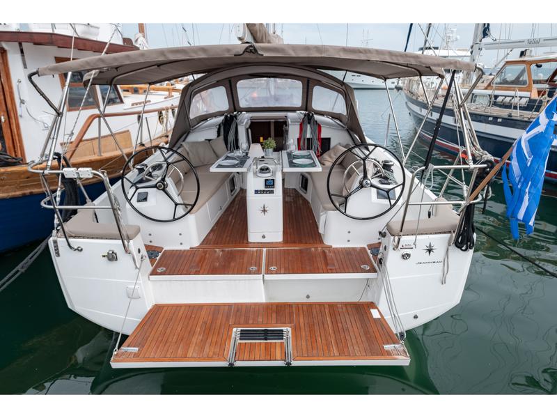Book yachts online - sailboat - Sun Odyssey 410 - Elcano - rent