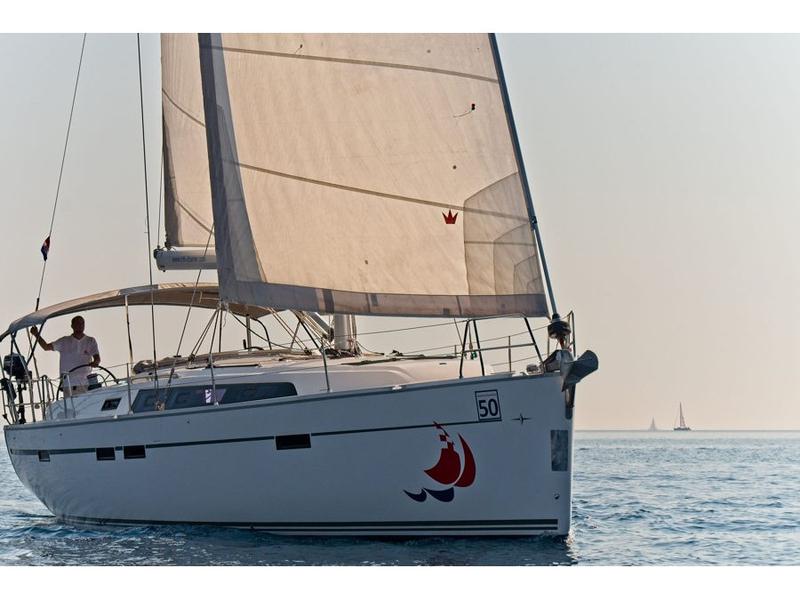 Book yachts online - sailboat - Bavaria 46 CN - MH 49 - rent